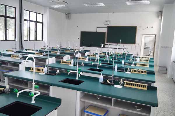 初中化學(xué)實(shí)驗(yàn)室制取氧氣的方法